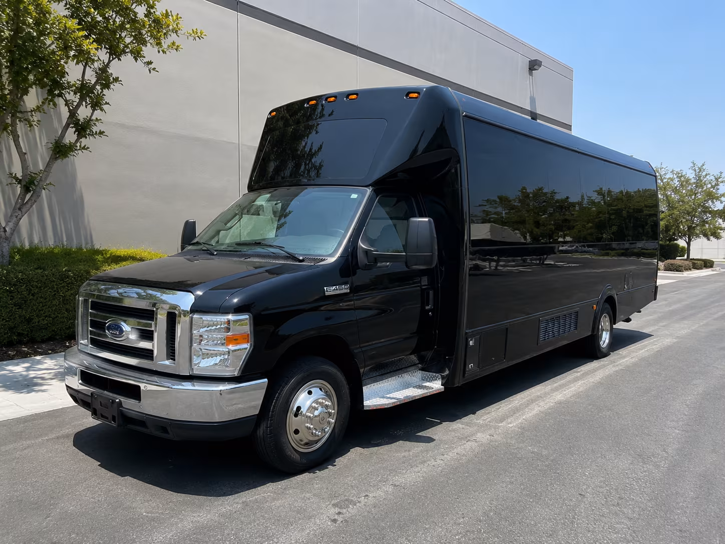 delray beach holiday party bus rental