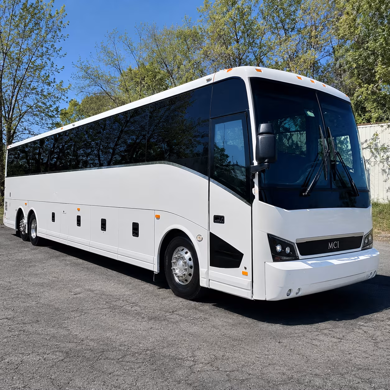 delraybeachcharterbuscompany com is ready to help with miami international airport transfers too