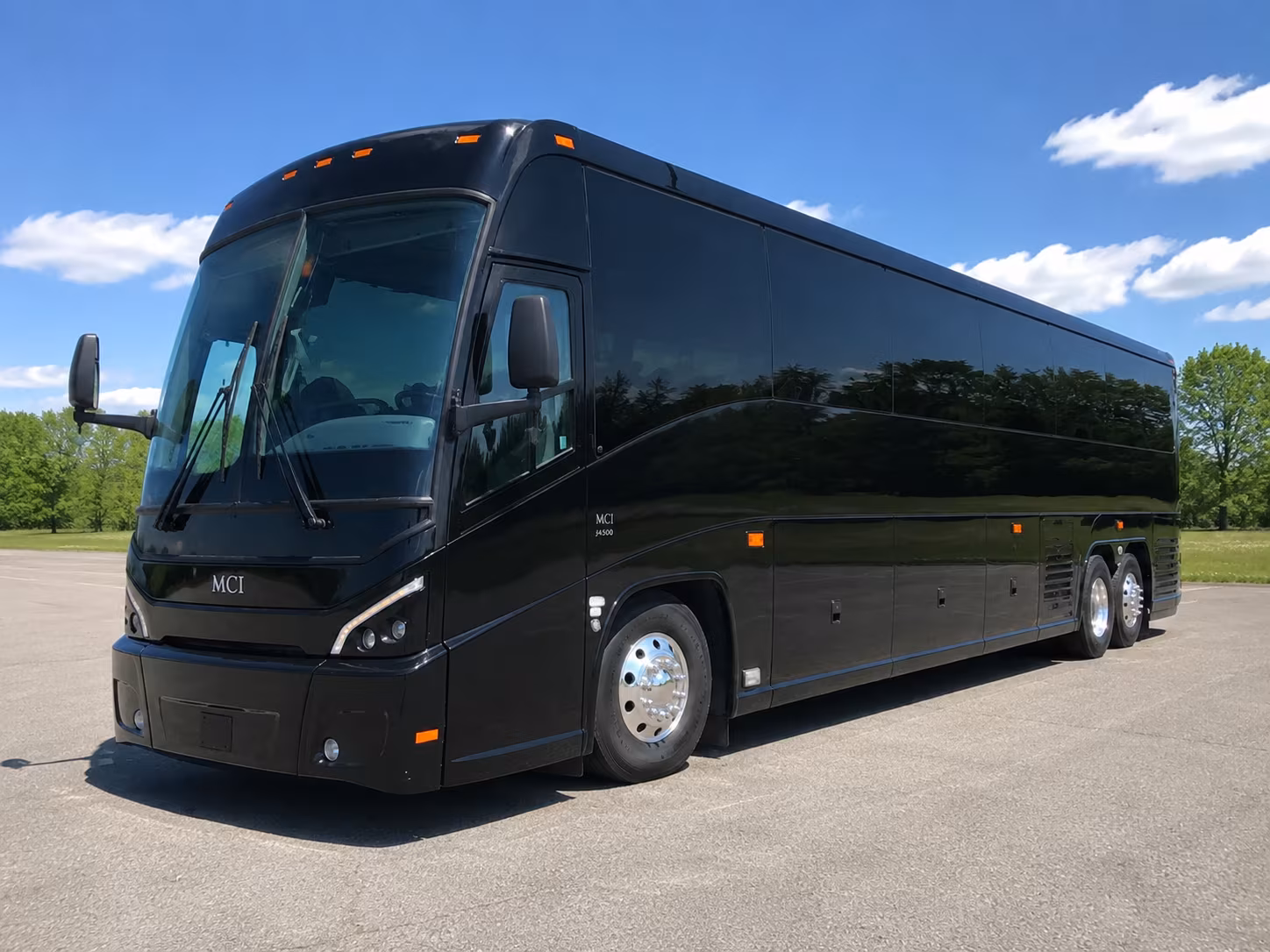 delraybeachcharterbuscompany com makes finding employee shuttles between delray beach and boca raton fast and easy