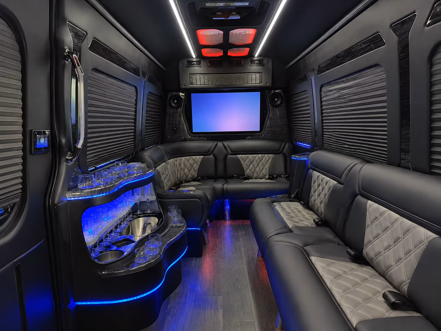 delraybeachcharterbuscompany com makes it easy to plan emergency management and hurricane response transportation