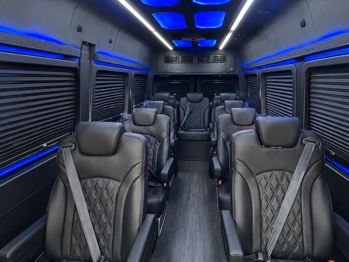 pompano beach plan employee commutes with efficient shuttle services