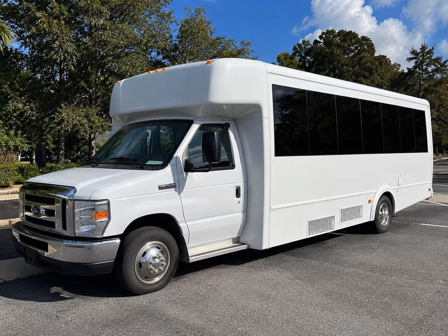quinceanera sweet 16 party bus rental