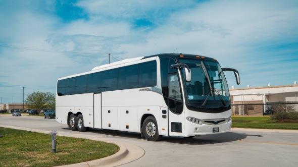 delray-beach school trip bus rental